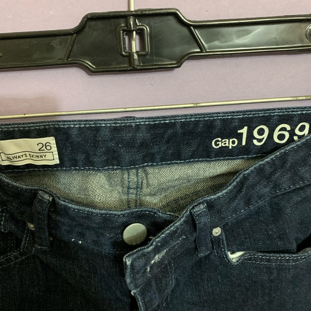 Womens’ two-tone jeans